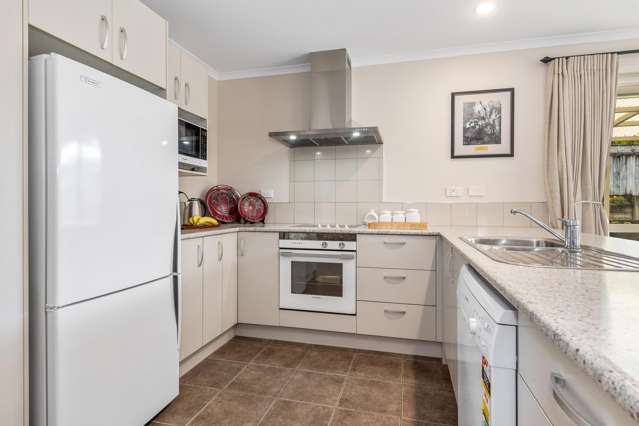 8 Maxwell Place Te Kamo_4