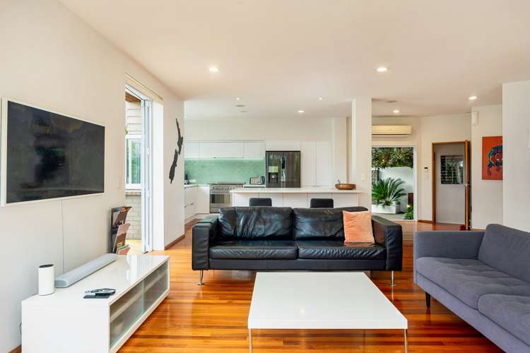 86 Kitenui Avenue Mount Albert_8