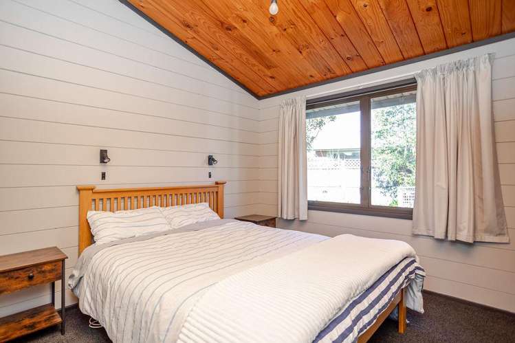 51 Guy Street Dannevirke_13