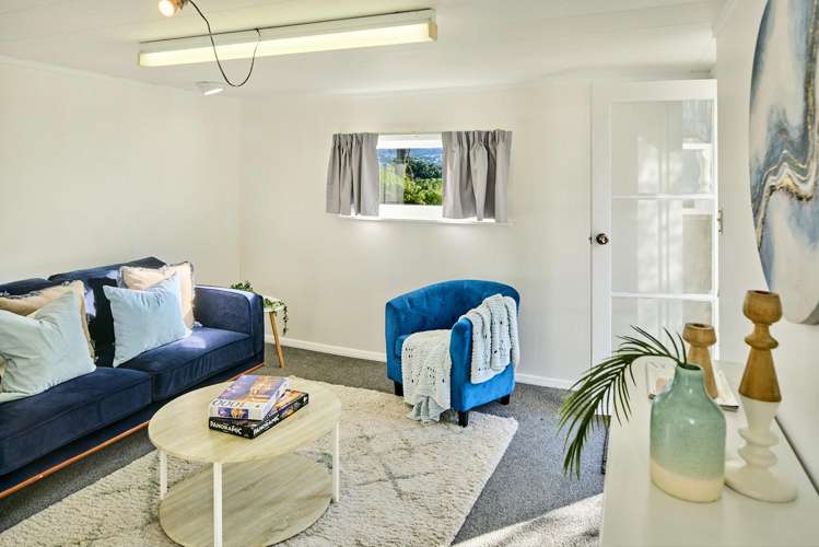 100 Helston Road Paparangi_13