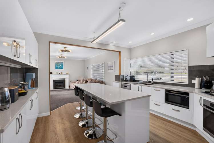 12 Wainscott Street_1