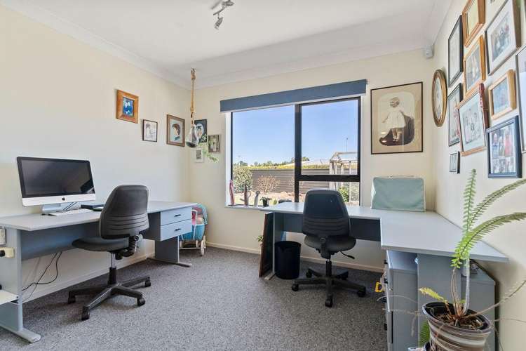 99 Lincoln Road Carterton_22