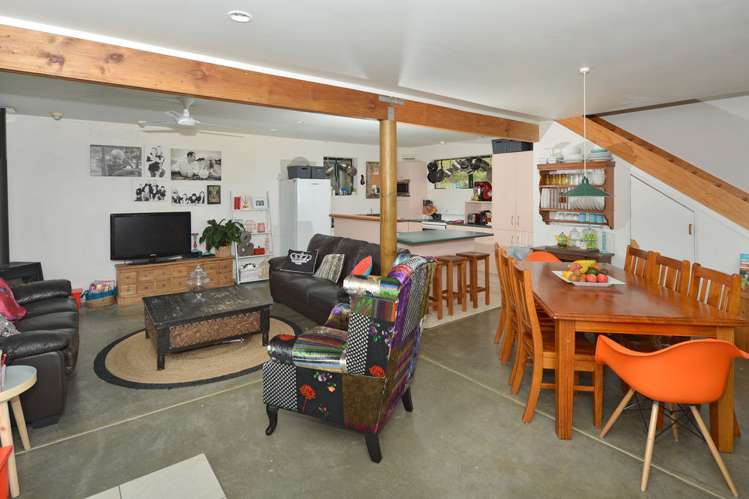 181 Old Parua Bay Road Abbey Caves_3