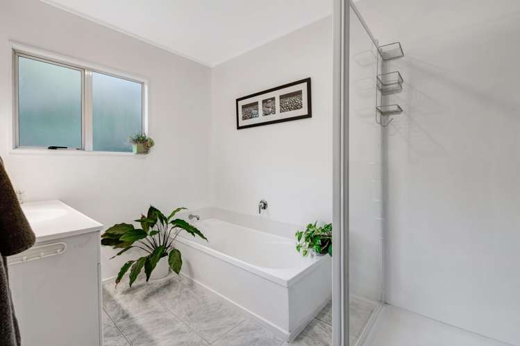 12 Cayman Place Unsworth Heights_15