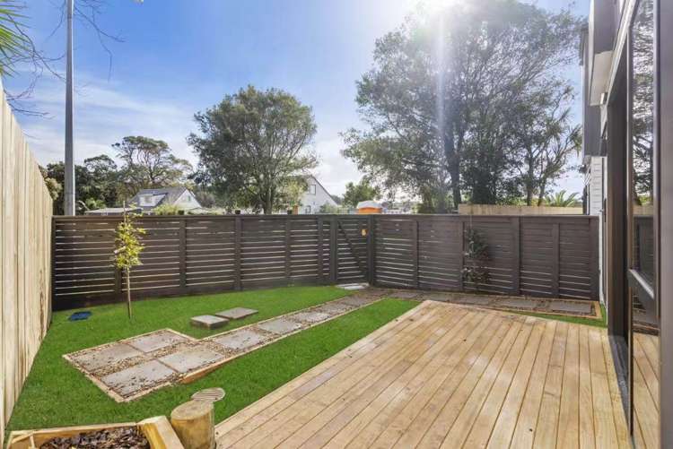 8A Tahinga Street Northcote_14