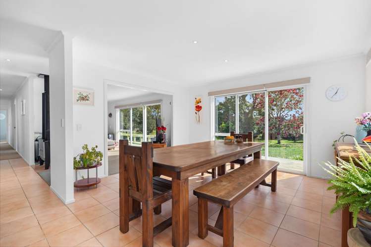 41 Woodward Road Maungatapere_6