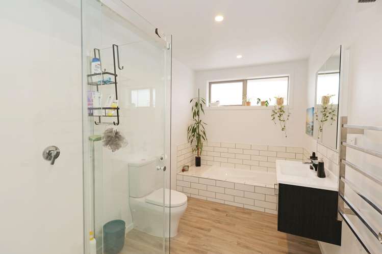 51 Queen Street Winton_15