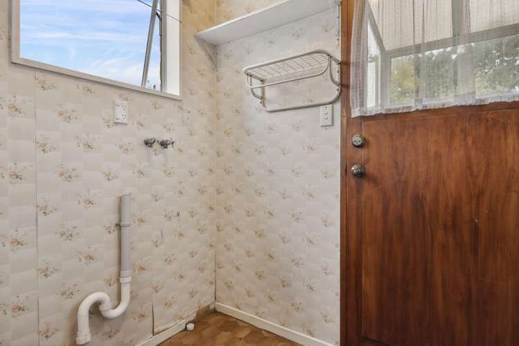 2e Rennie Street Green Island_14