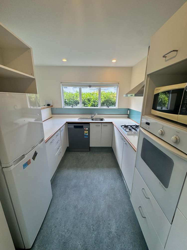 B/108 Messines Road Karori_1