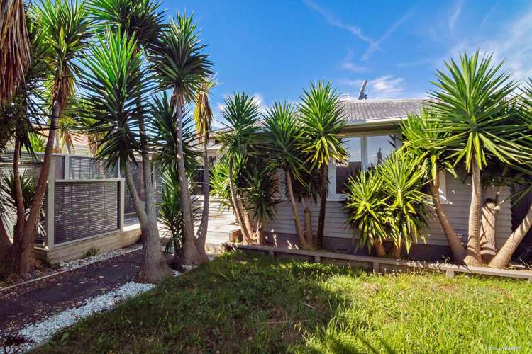 31 Aeroview Drive Beach Haven_0