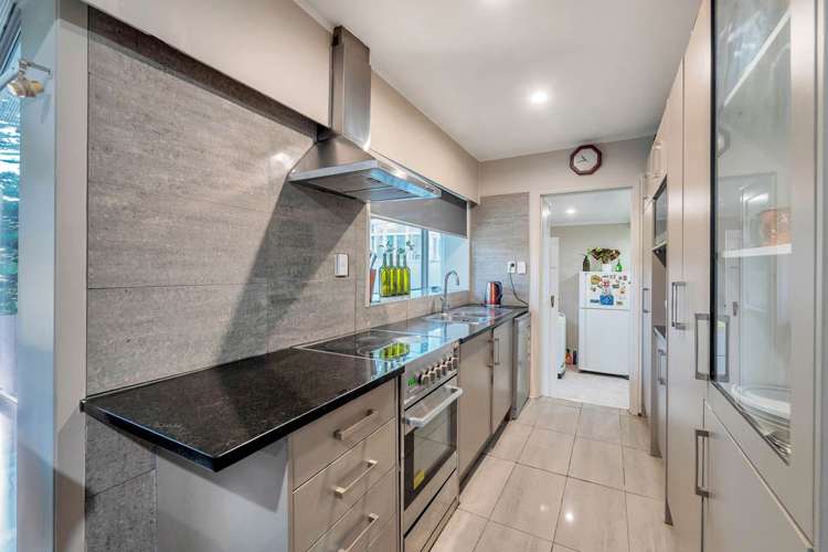 2/138a Great South Road Manurewa_10