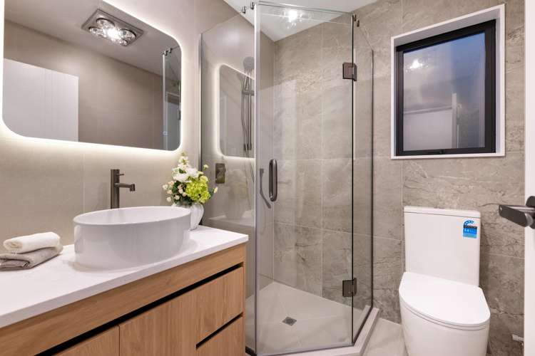 3A, 3B and 3D Towra Place Botany Downs_29