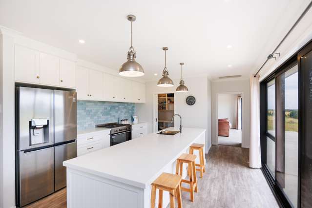 46 Fry Road Halcombe_2