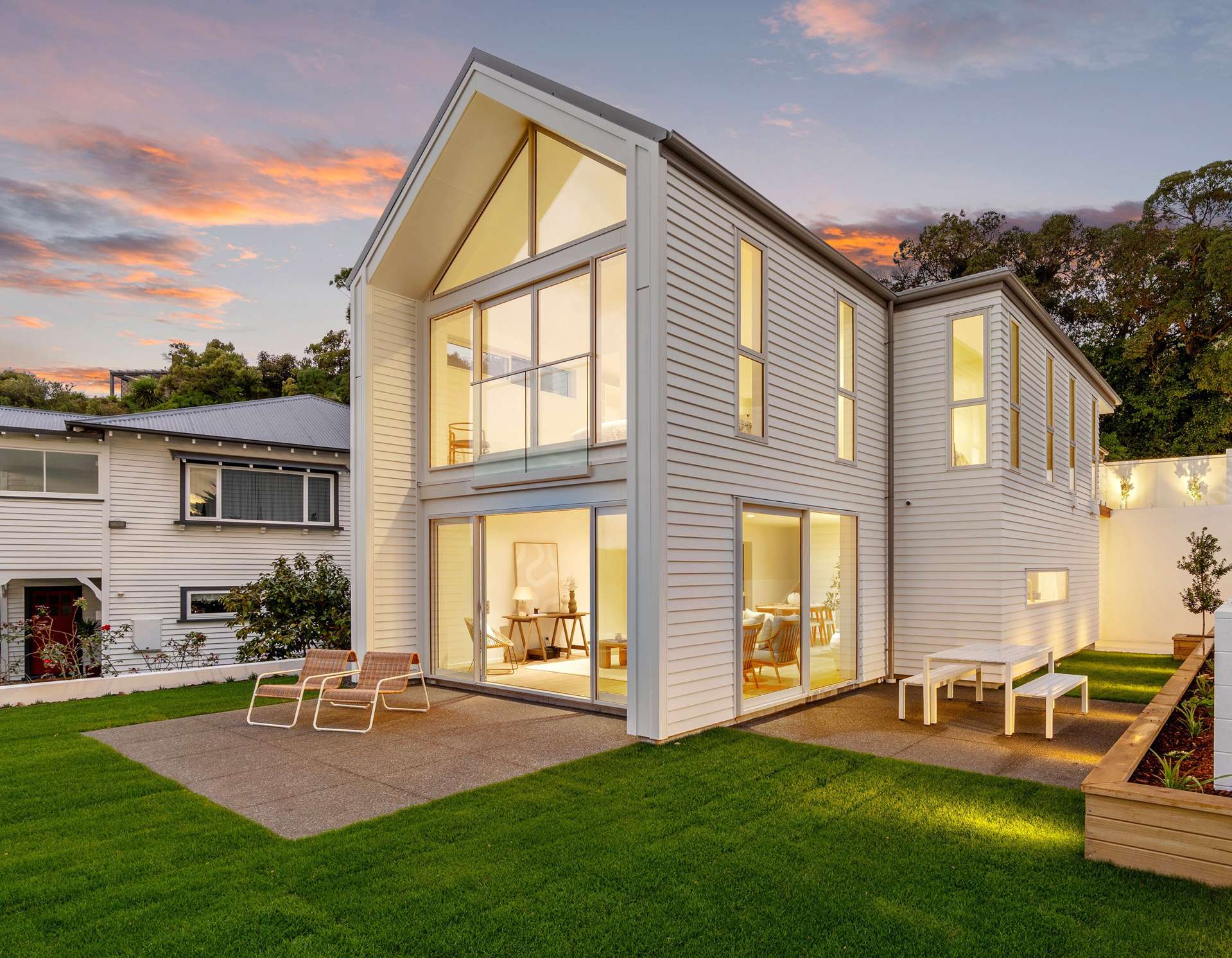 2/1 The Brae Mt Pleasant_0