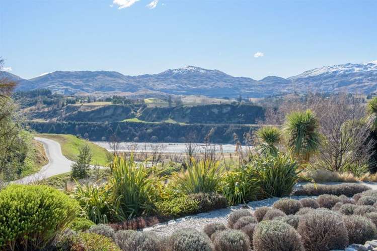 163 Hansen Road Queenstown Hill_6