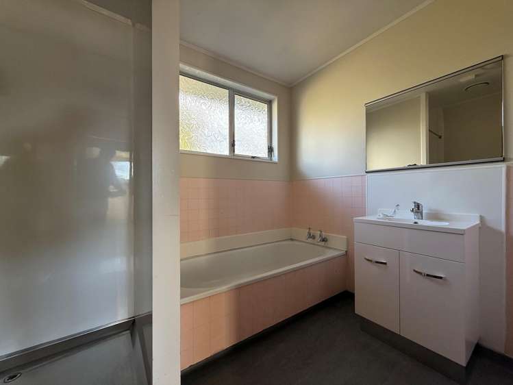 1/6 Arran Crescent_5