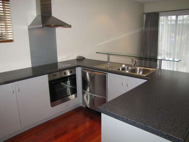 1/90 Dp Customhouse Street Gisborne_4