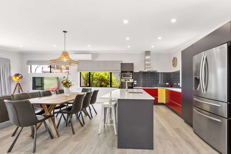 14 Robertson Street Raglan_6