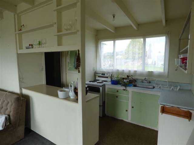 44 Main Road Clinton and Surrounds_4