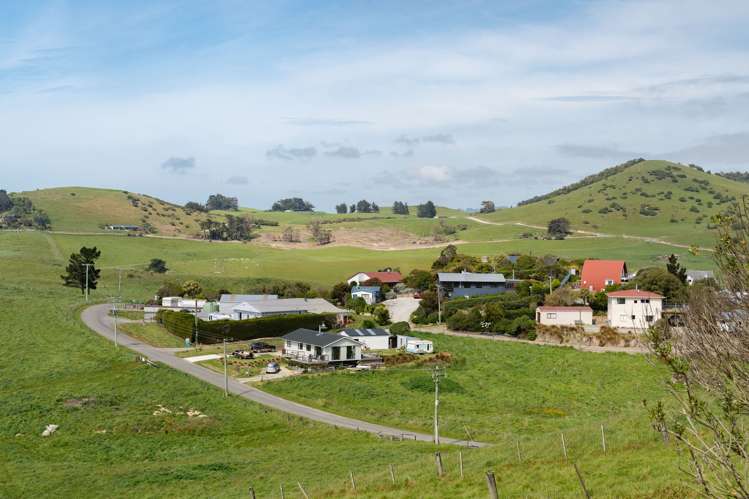 Cardiff Street Moeraki_11