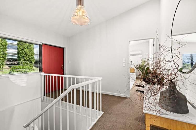9 Busby Hill Havelock North_11