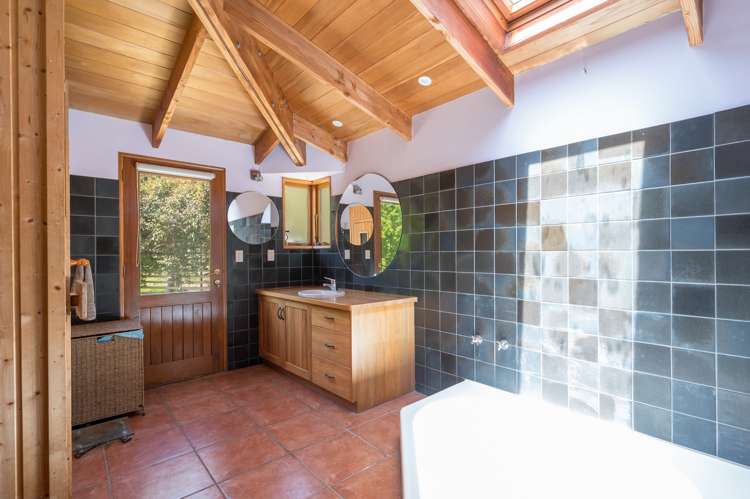 2731 Motueka Valley Highway Woodstock_12