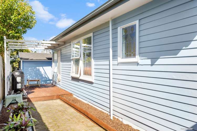 1/7 Flaxdale Street Birkdale_17