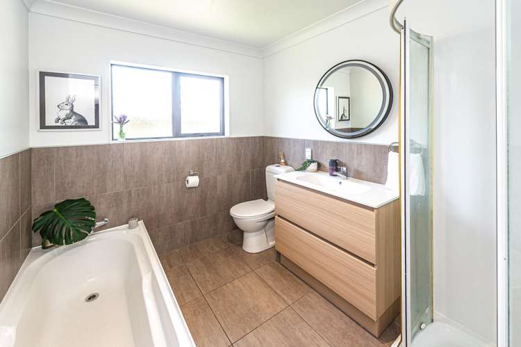 11 Cotswolds Close Otamatea_20