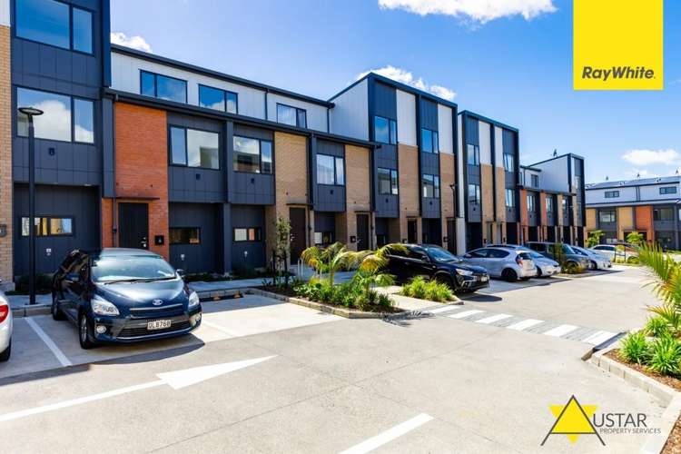  15 Parkwood Avenue_0