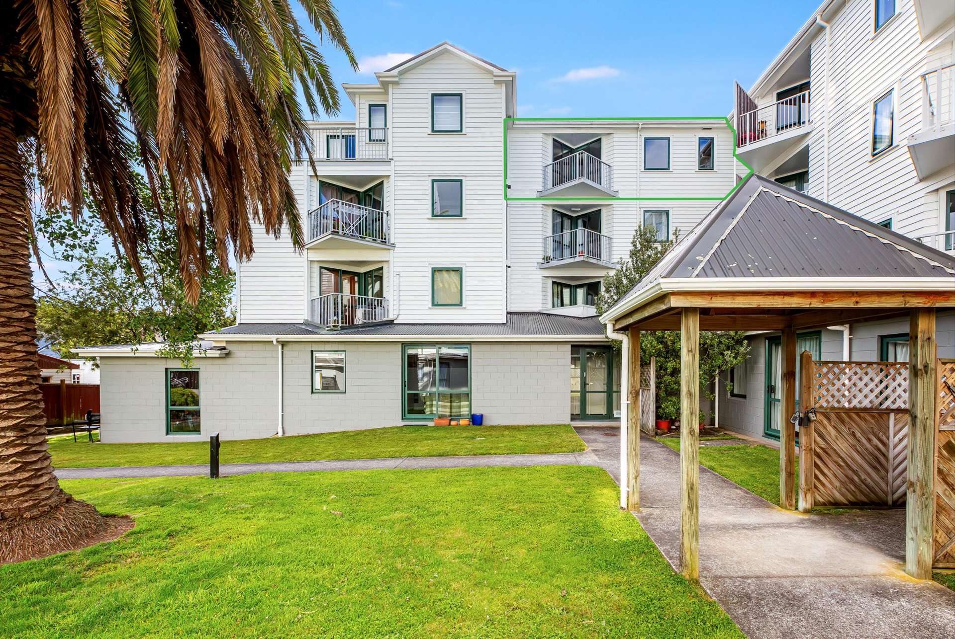 D3/13 Palm Grove Berhampore_0