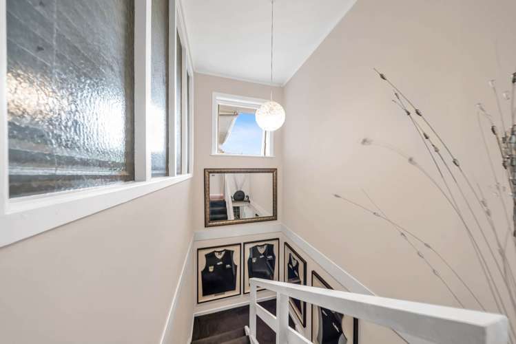 13 David Avenue Hill Park_17