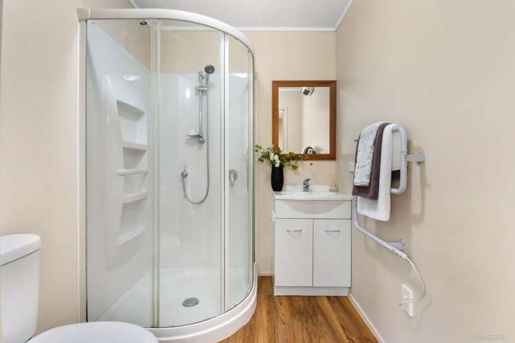 2/139a Mokoia Road Birkenhead_13