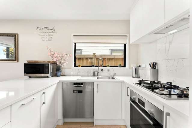 10b Kaimai Avenue Massey_3