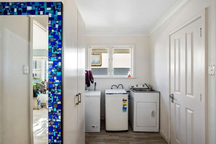 144 Nelson Crescent Napier South_14