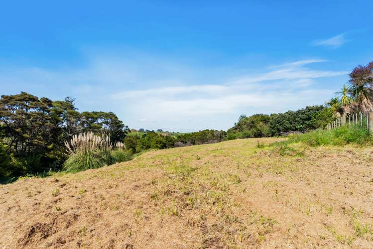 565 Whitford Road Whitford_3