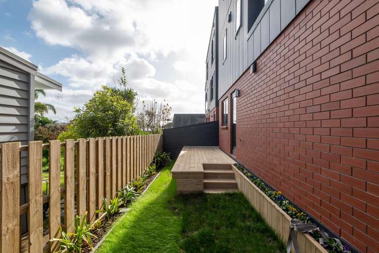 16B Egremont Street Belmont_22