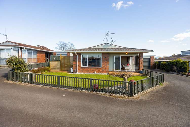 2/428 Teasdale Street_0