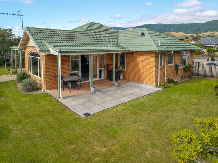8 Heritage Crescent Richmond_15