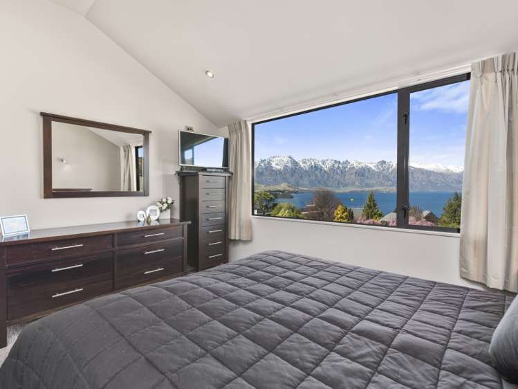 4 Aspen Grove Fernhill/Sunshine Bay_8