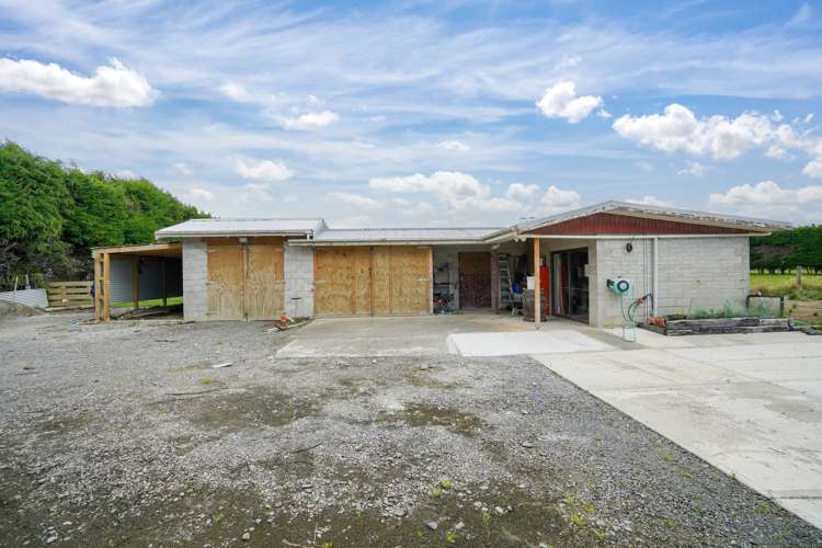 265 Bay Road West Plains_16