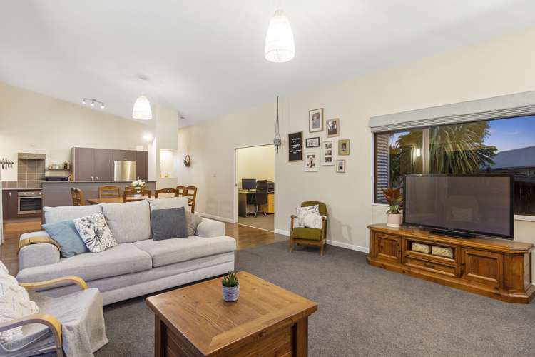 47 Katerini Grove Papamoa_21