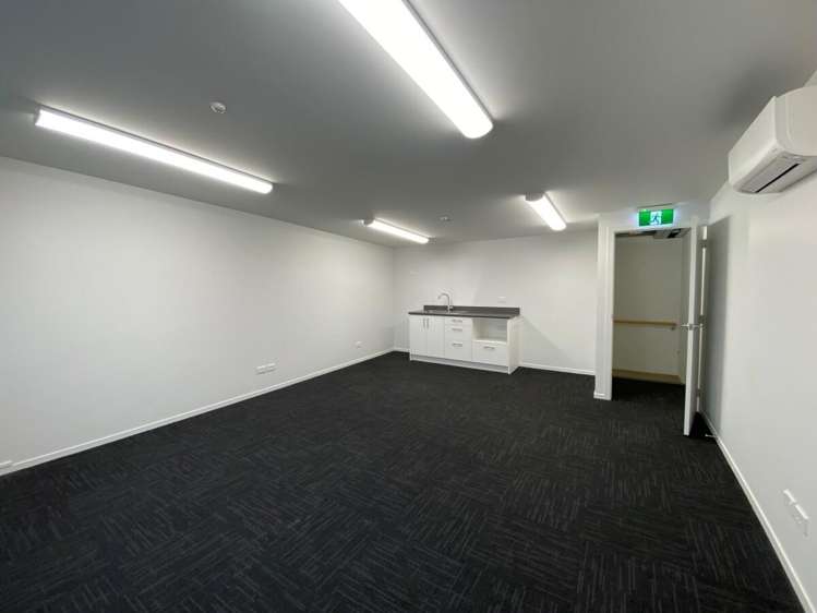 7/145 Ingram Road Rukuhia_3