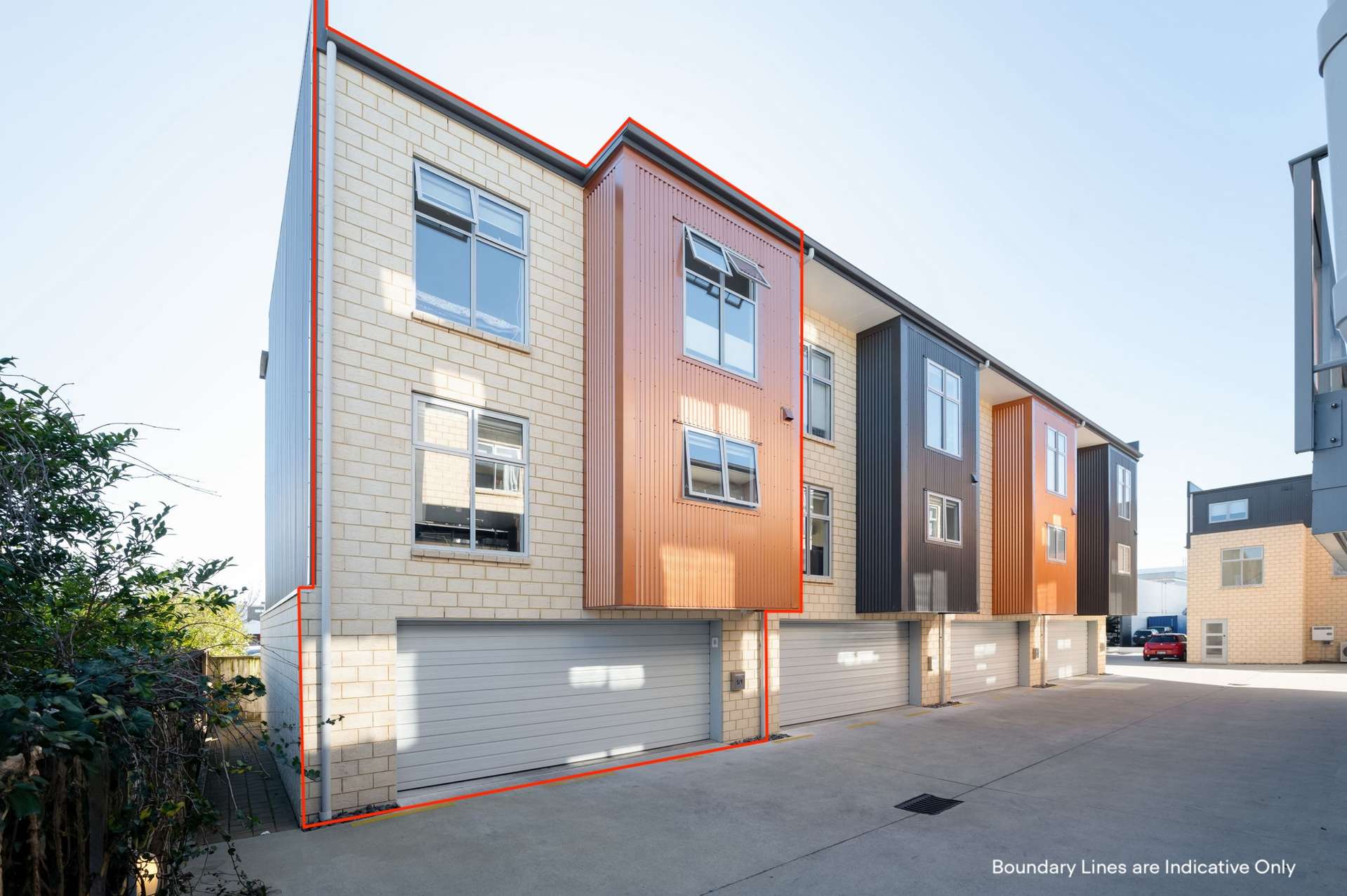 5/9 Vialou Street Hamilton Central_0