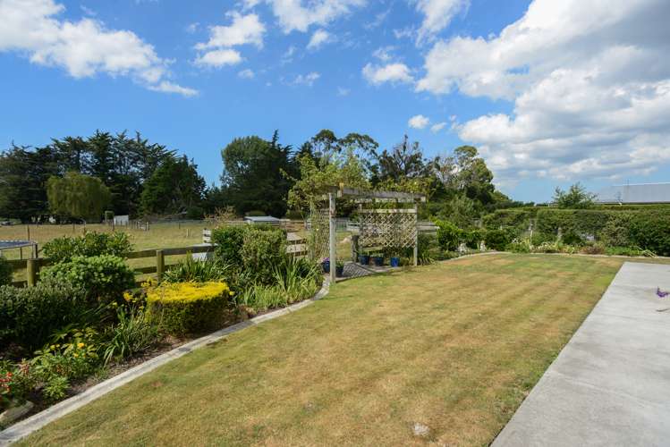 78d White Road Otane_21