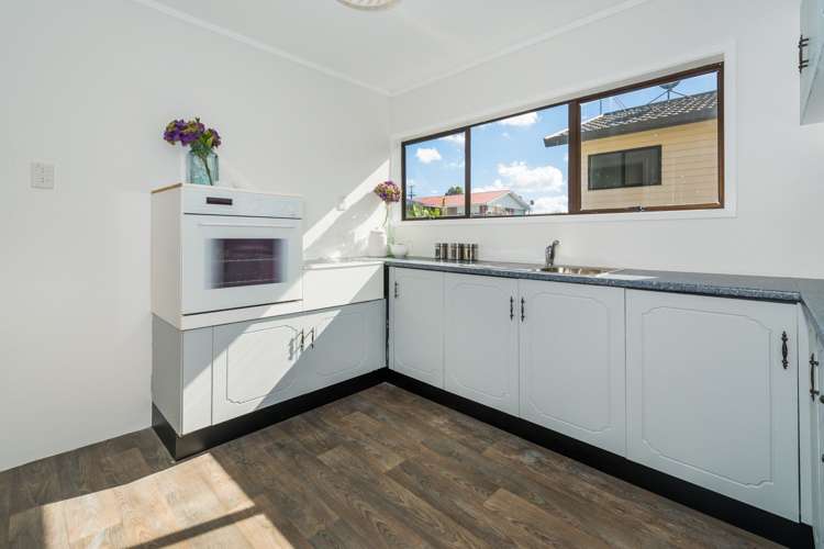 3/27 Aeroview Drive Beach Haven_12