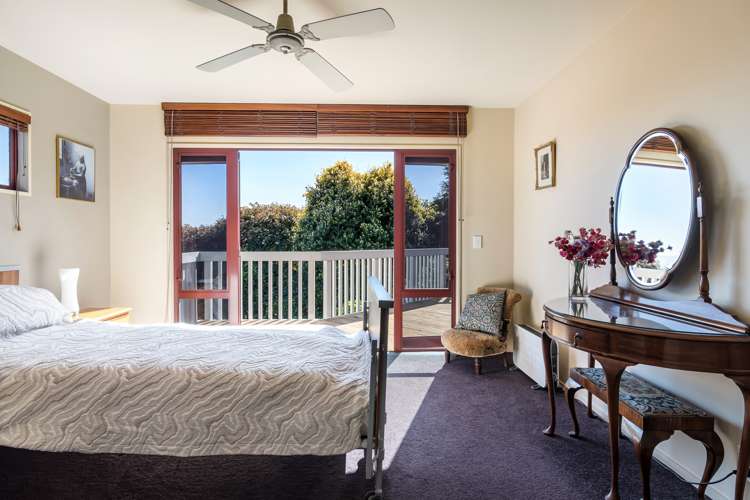 9 Stanhope Rise Richmond_10