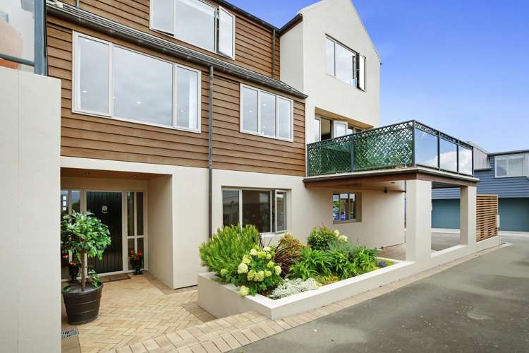 96b Nicholson Road Khandallah_17