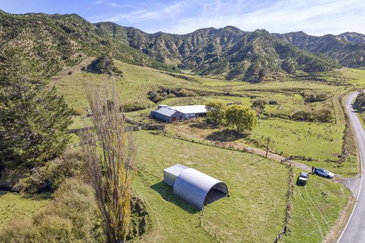 2560 Rawhitiroa Road Eltham_39