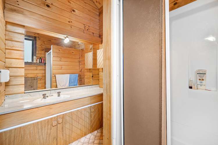 28 & 30 Trelissick Loop Castle Hill_14