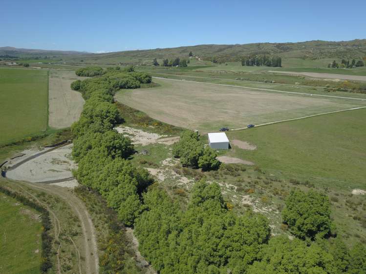 Ida Valley Road Oturehua_13